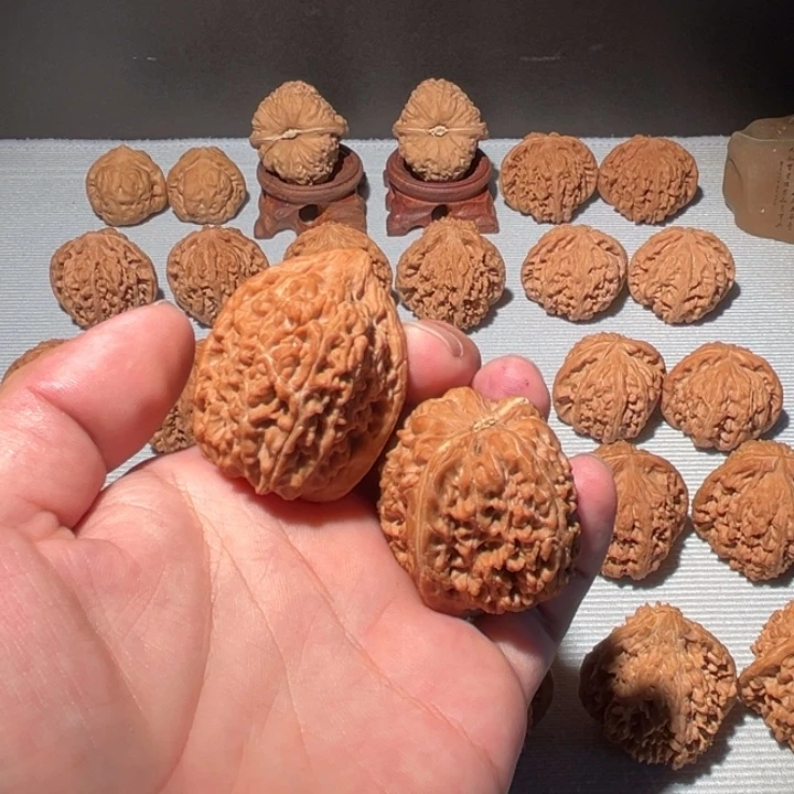****_核桃文玩核桃大蒜头全品无修