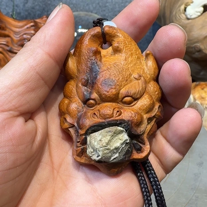 柏木崖柏雕刻件喜欢的来