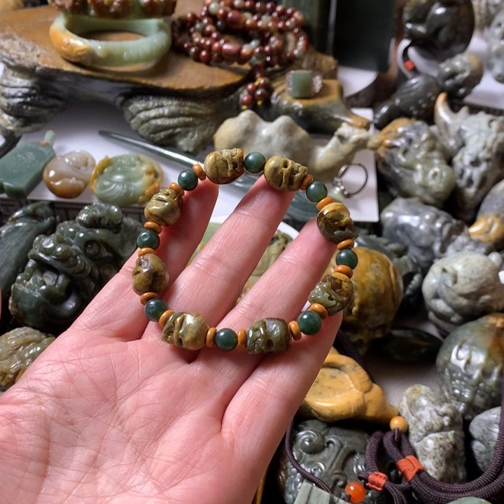 岫岩河磨玉（透闪石质玉）手链未镶嵌