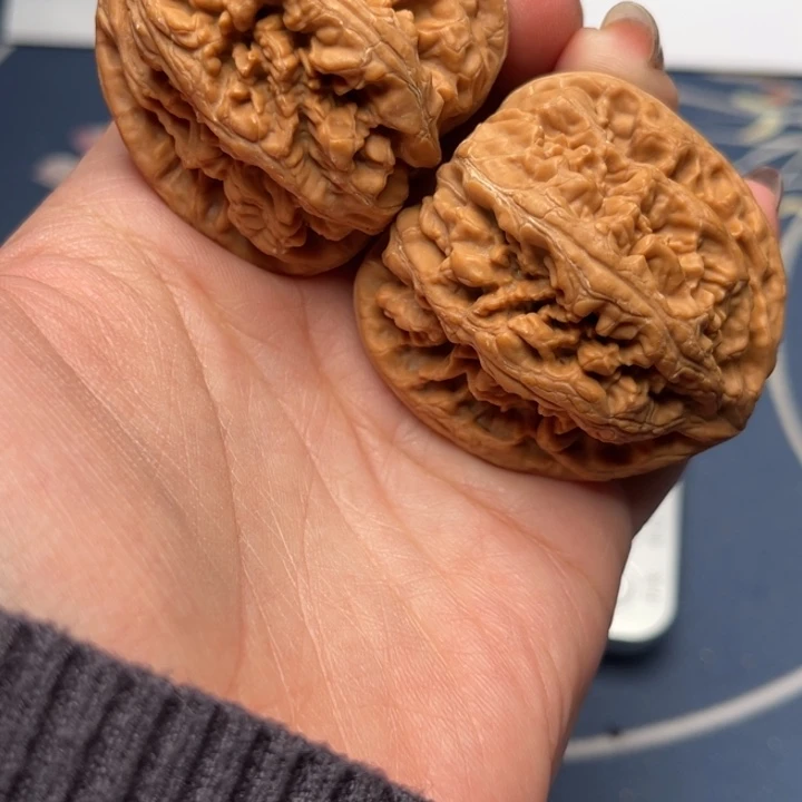 文玩核桃把件粗筋43
