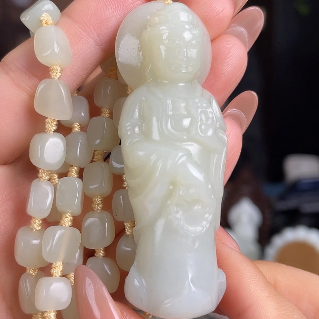 和田玉未镶嵌颈饰定制发货