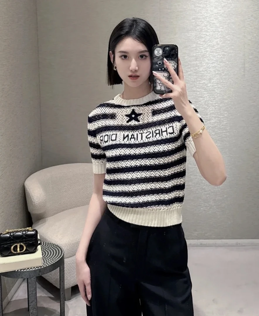 95新 DIOR/迪奥 95新 qq415 24ss字母logo条纹针织短袖 36码