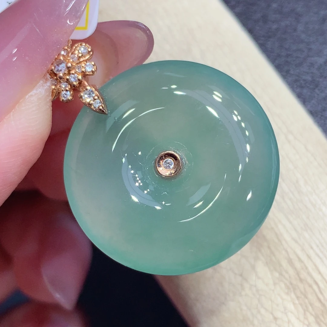 翡翠18K金镶嵌吊坠(不含链)