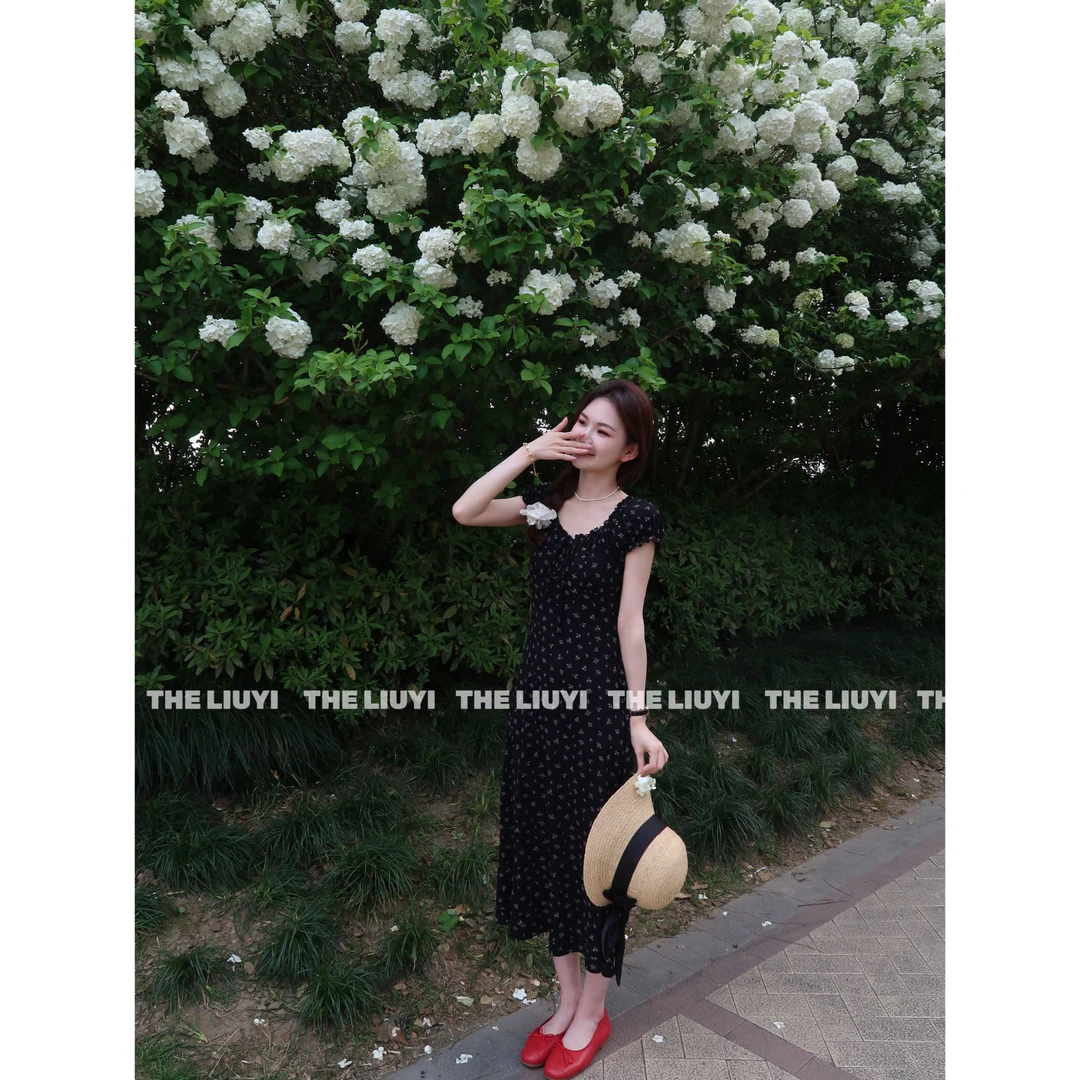 【LIUYI】未闻花名～夏季碎花度假风收腰显瘦连衣裙54051