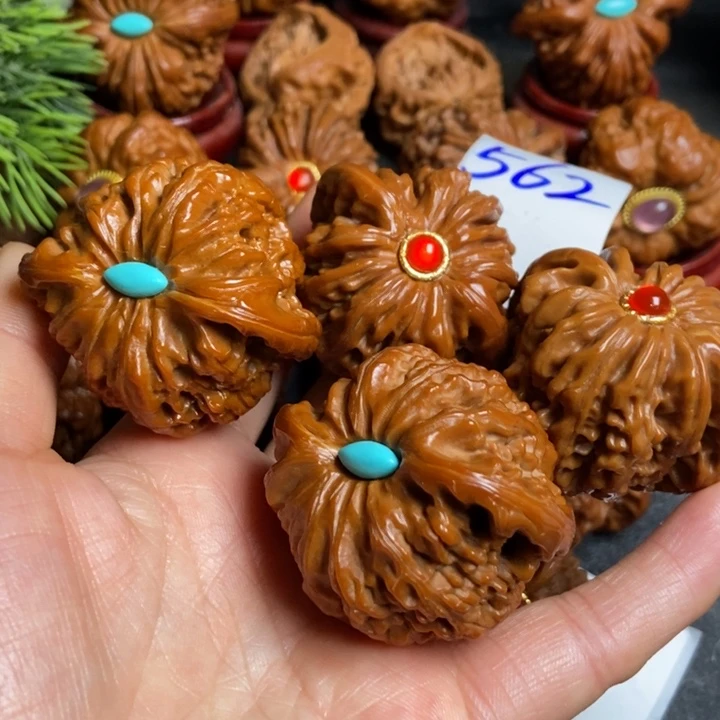 你***傲把件文玩核桃白狮子楼下562