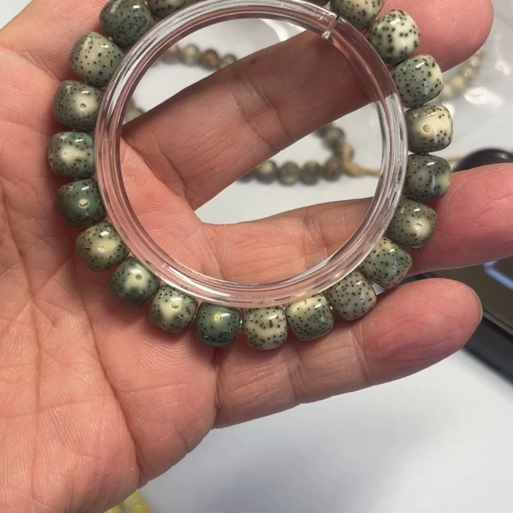 星月菩提吊坠星月菩提手串大尺寸