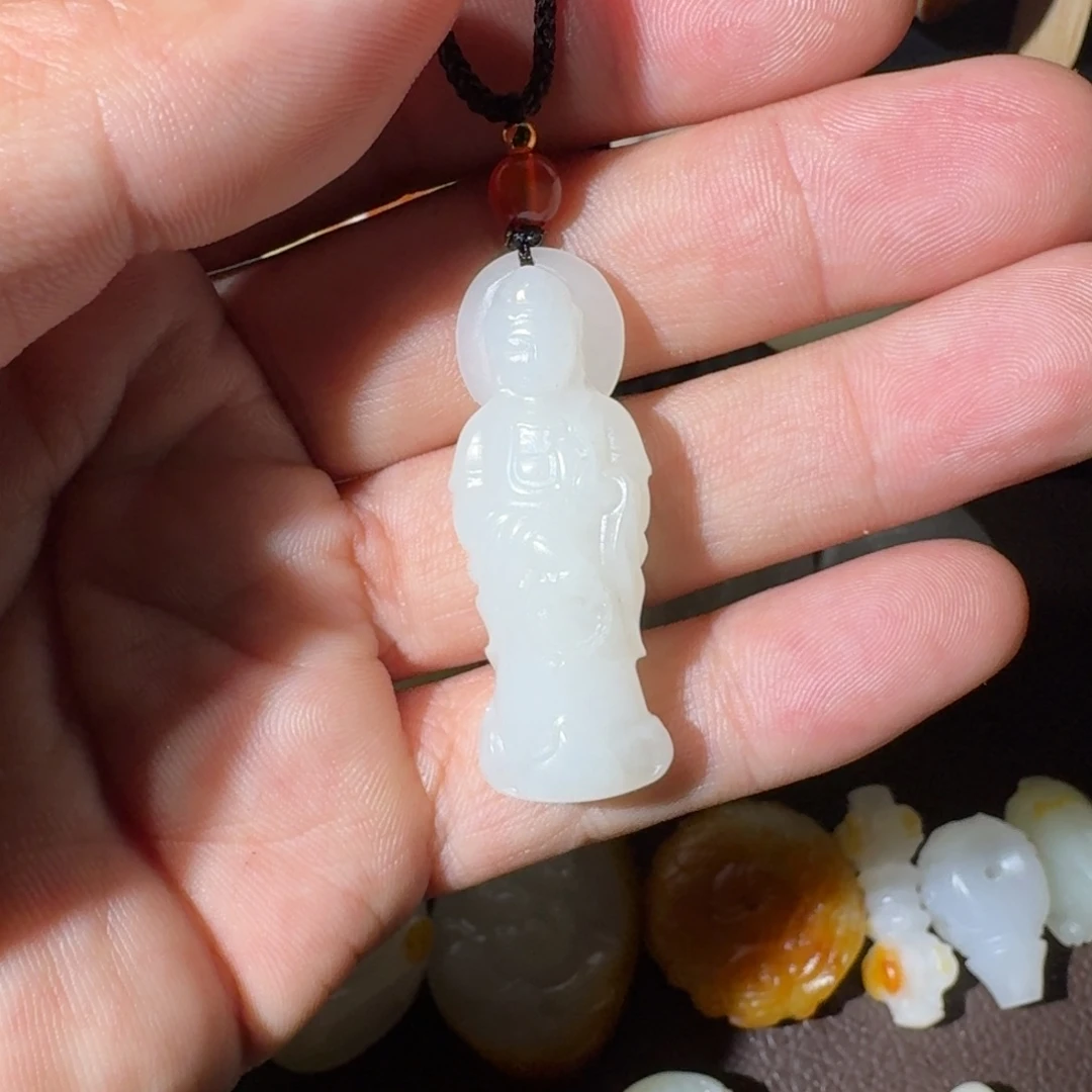 和田玉未镶嵌挂件