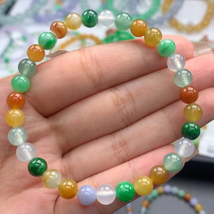 翡翠手镯未镶嵌翡翠