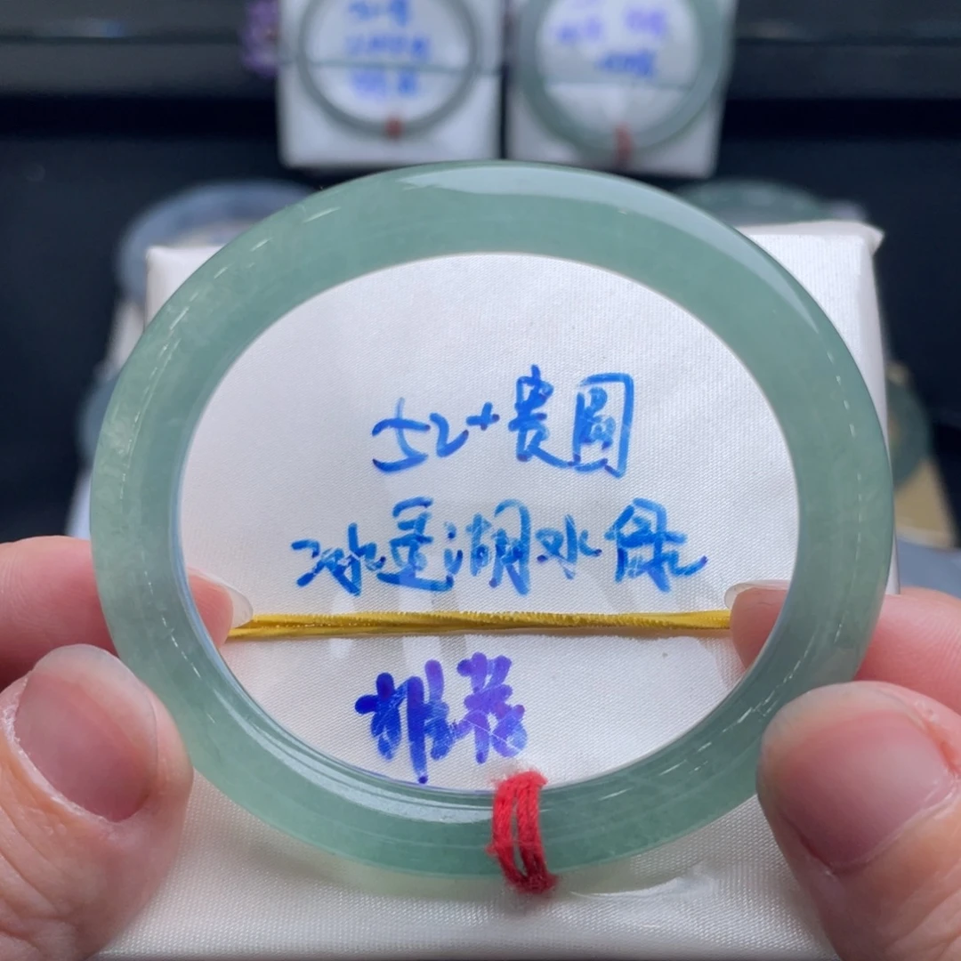 翡翠未镶嵌手镯翡翠手镯19
