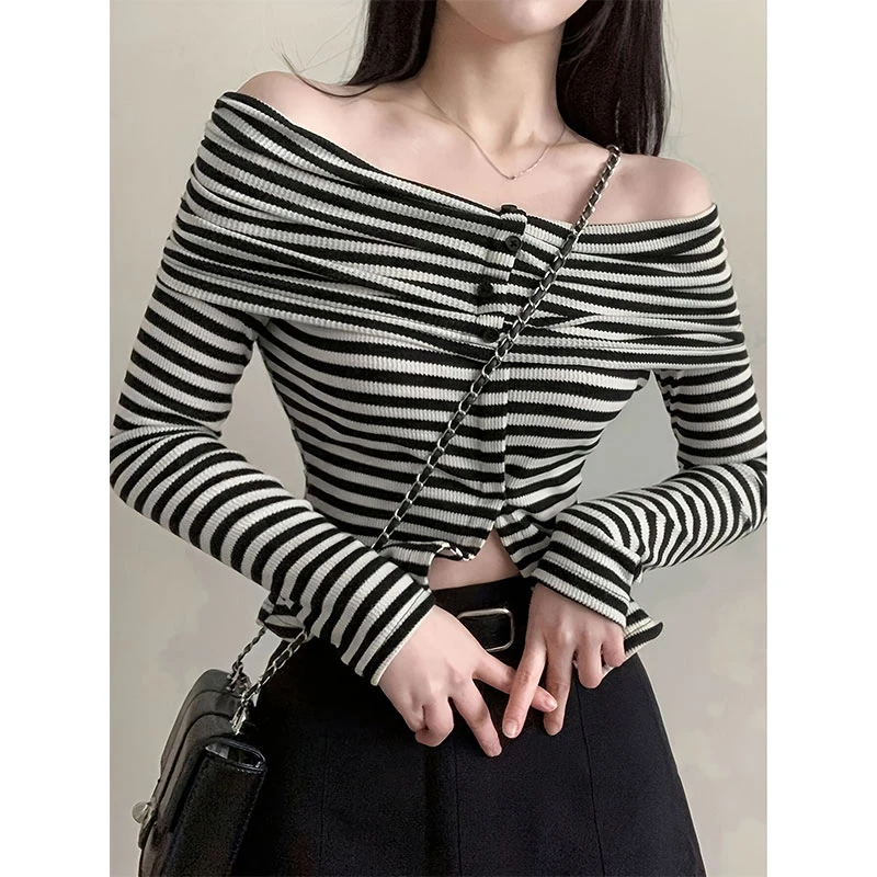 黑白条纹一字领长袖t恤女秋季新款美式修身辣妹性感百搭短款上衣
