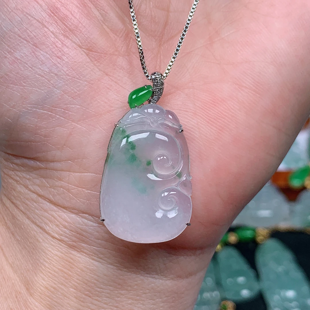 缅甸天然翡翠A货 冰润飘绿如意179/707（尺寸27.2x18.1x4.6)