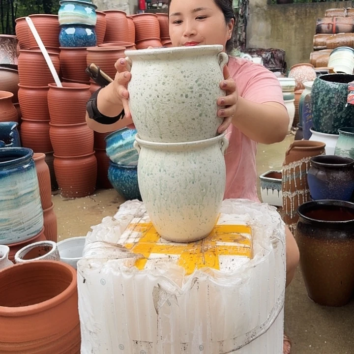 口18高20两个盆子。