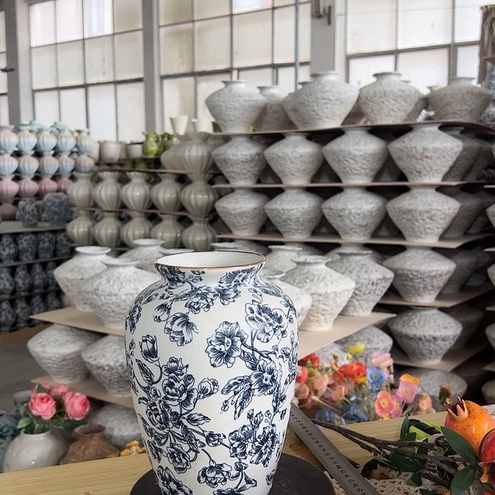景德镇陶瓷艺术花瓶