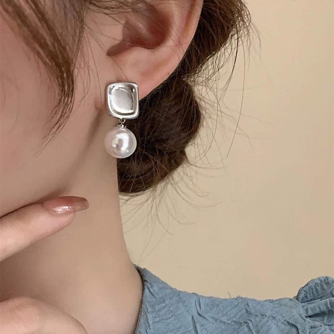 合金耳饰 轻奢小众几何方形珠珠耳环金属冷淡高级耳钉2025耳坠女