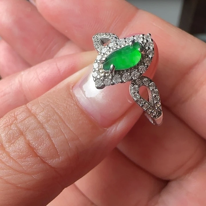 翡翠未镶嵌手镯翡翠80