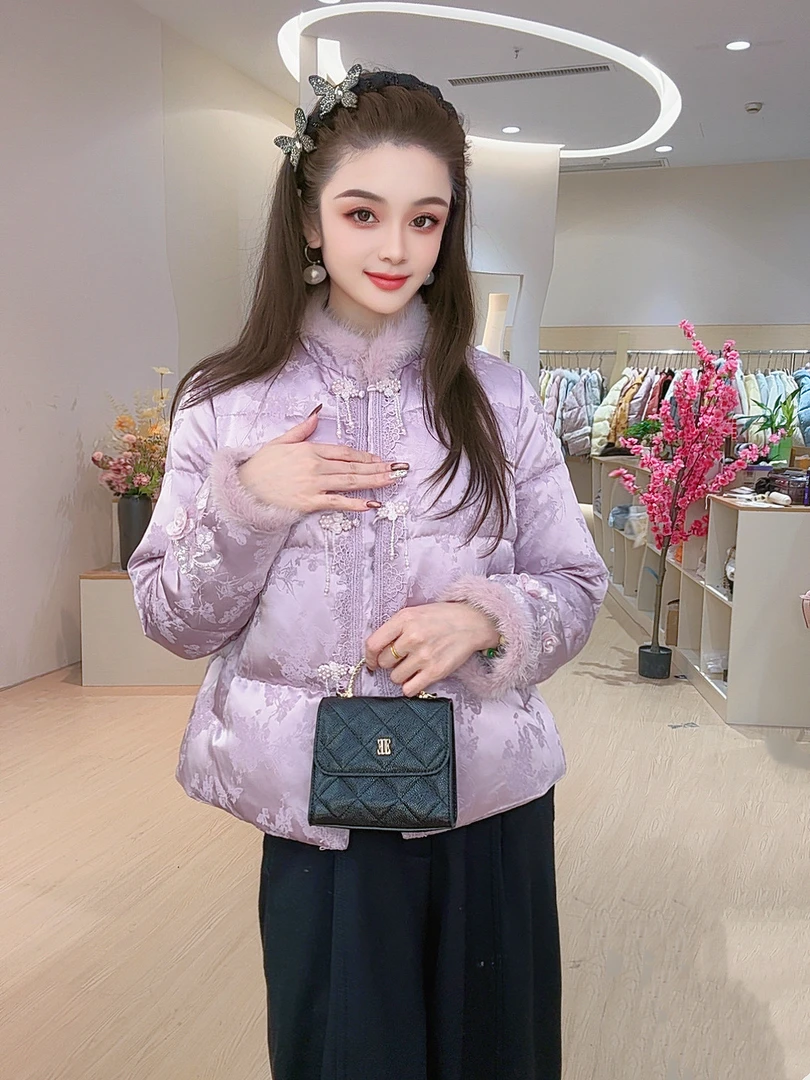 新中式国风水貂毛短款白鸭绒羽绒服251127