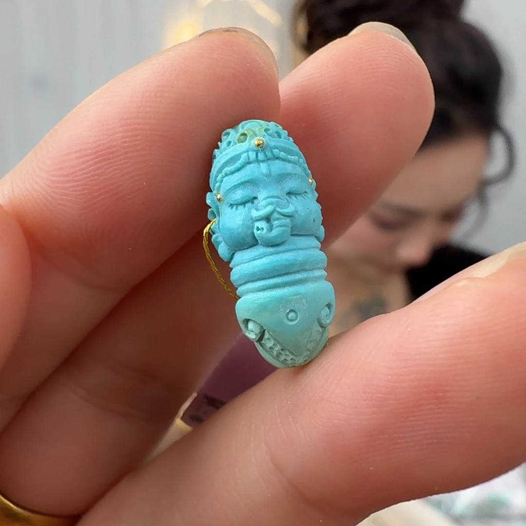 绿松石未镶嵌珠宝奇石