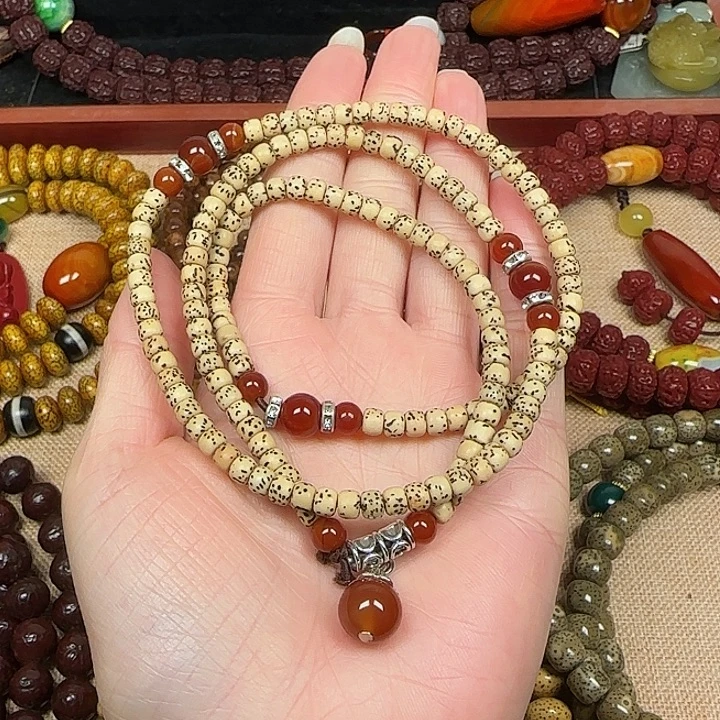 星月菩提吊坠星月菩提