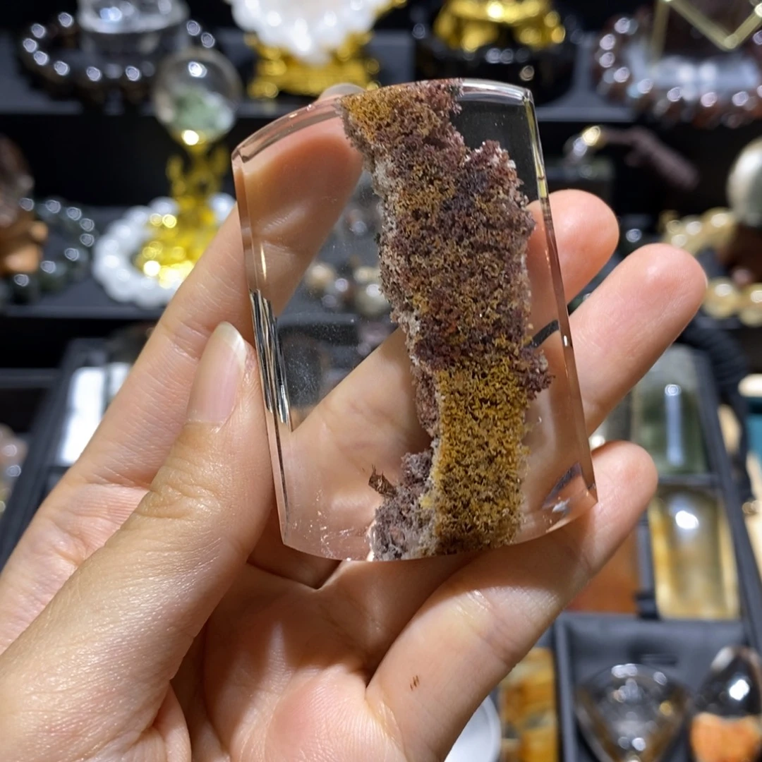 封***未镶嵌颈饰水晶幽灵
