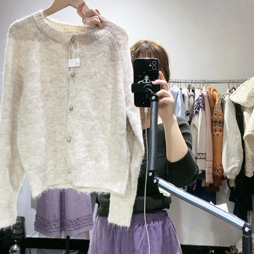 【闪购商品】杏色开衫
