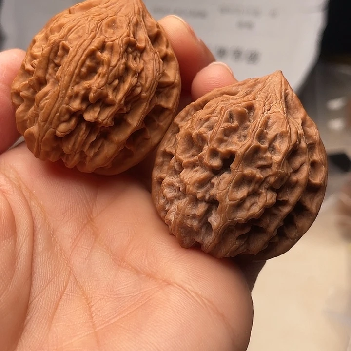 吊坠文玩核桃大沽石