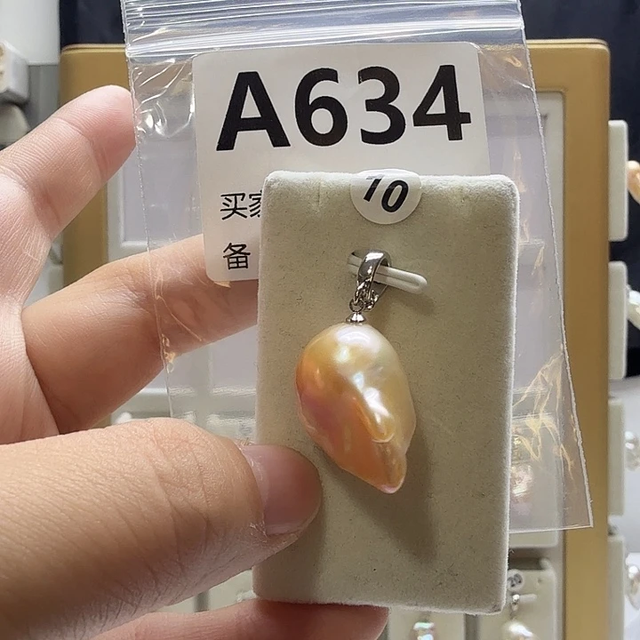 合成立方氧化锆合金