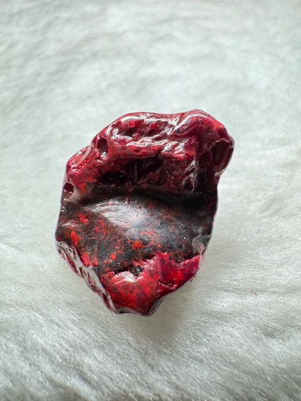 天然辰砂无根砂随型挂件朱砂