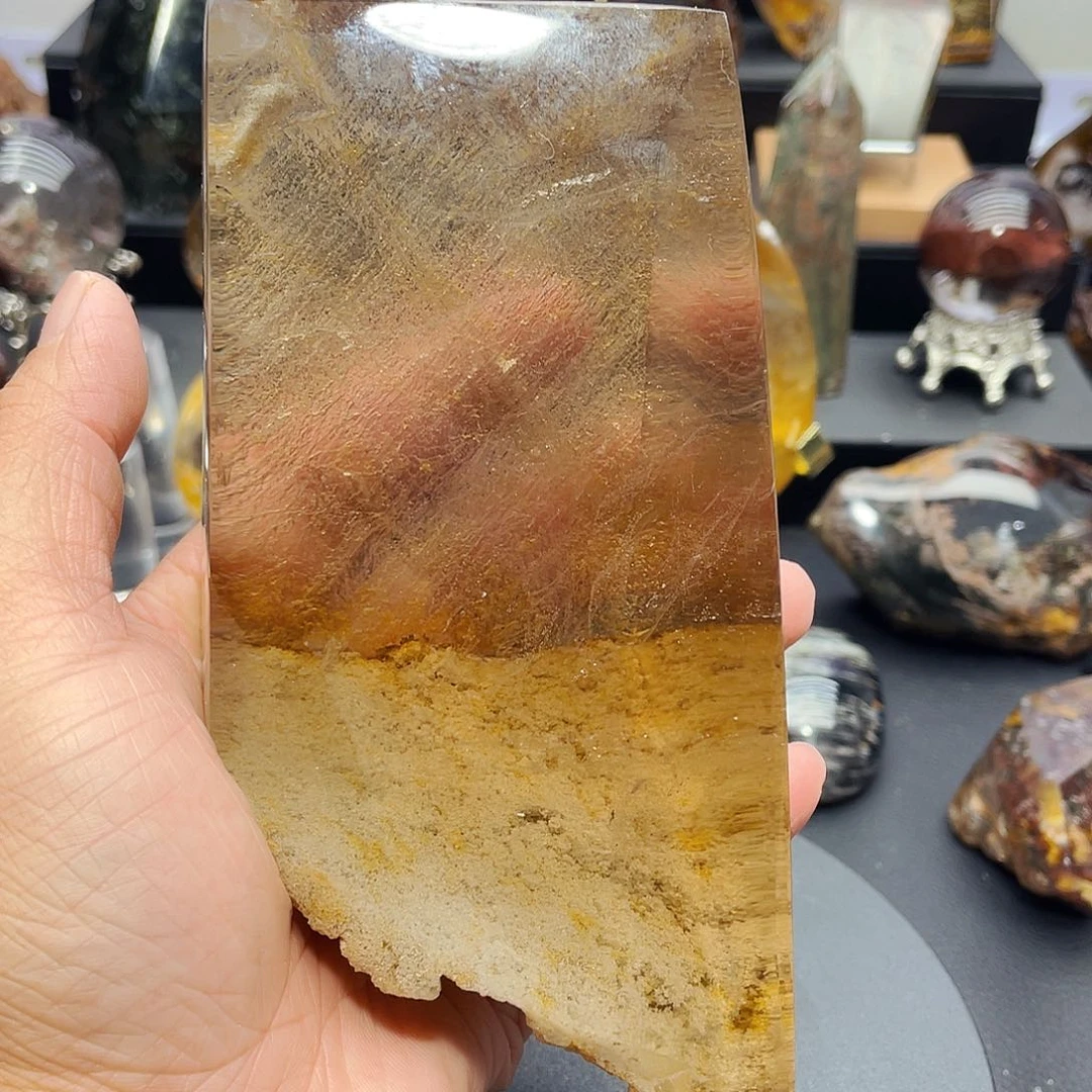 未镶嵌水晶大型摆件（非配饰）