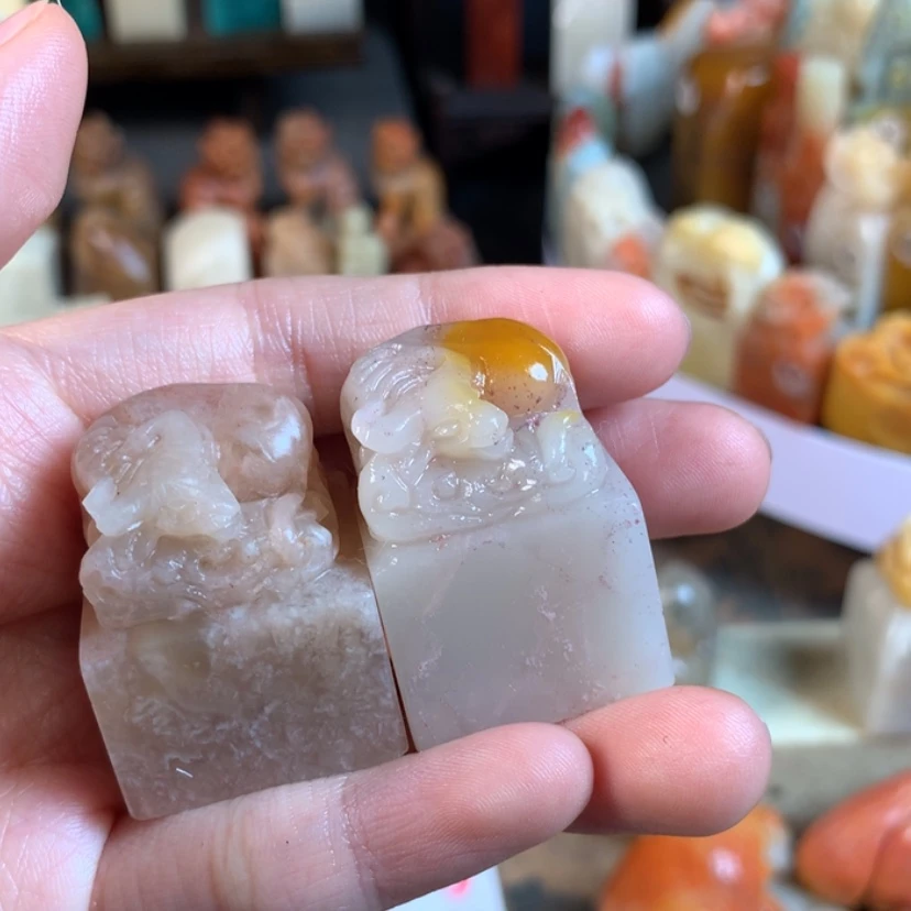 【闪购商品】老挝石老挝的石头
