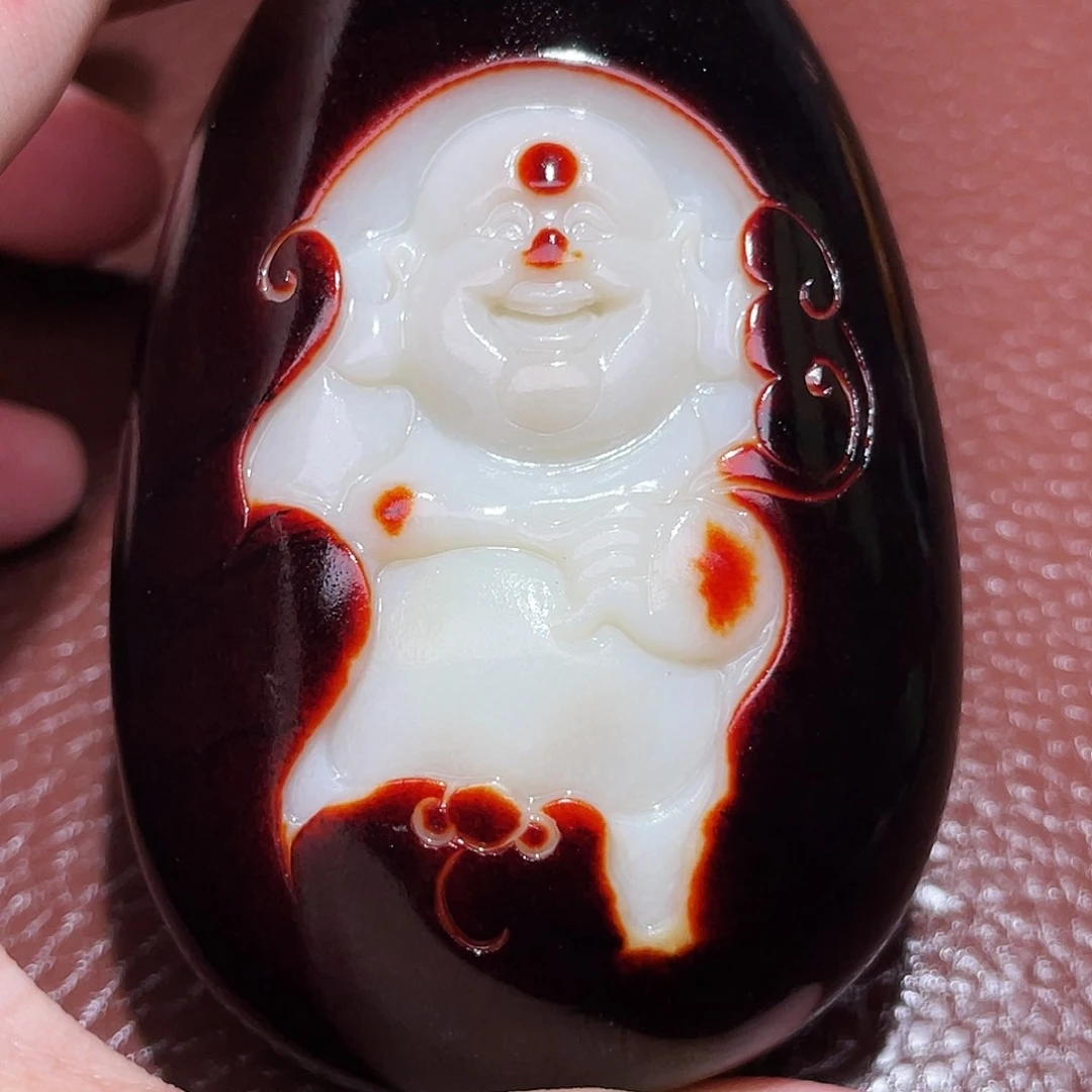 和田玉未镶嵌颈饰心**神