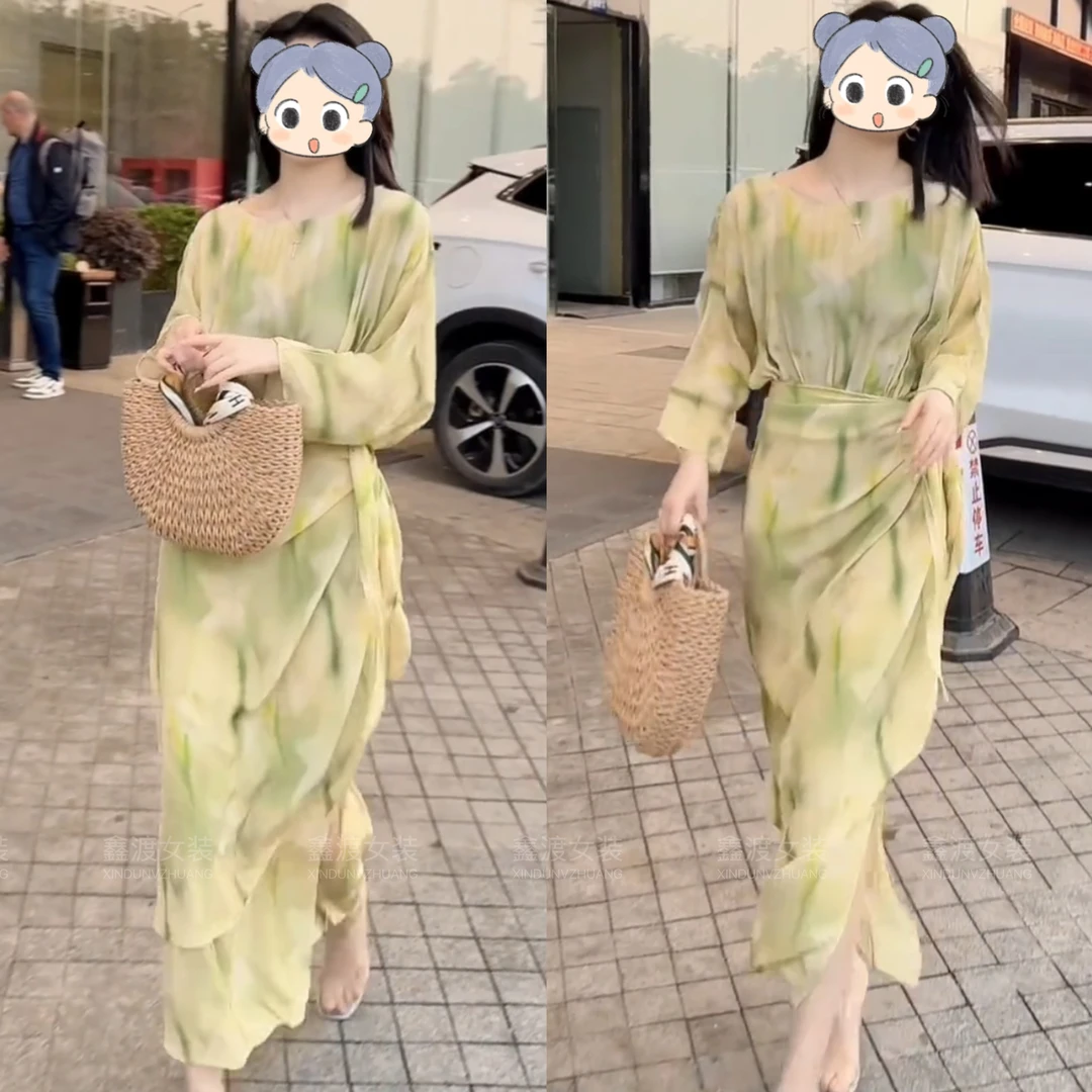 2025春夏新款时尚显瘦气质女士网红洋气连衣裙百搭款D5089