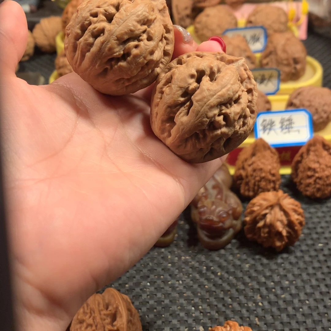 文玩核桃把件霸王龙