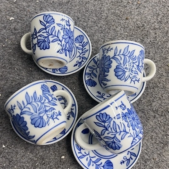 摆件陶瓷制品摆件…四个一组酒杯茶杯