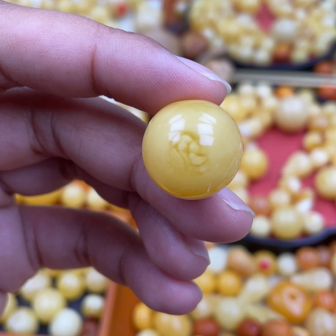 未镶嵌蜜蜡珠宝奇石19.2浓蜡