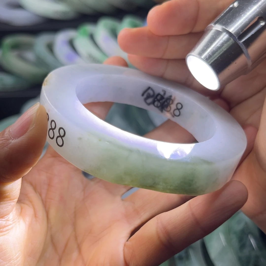 未镶嵌翡翠手镯未镶嵌定制翡翠
