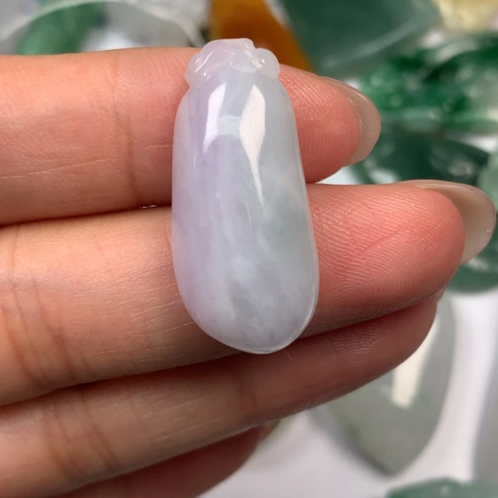 翡翠未镶嵌颈饰F*翡翠