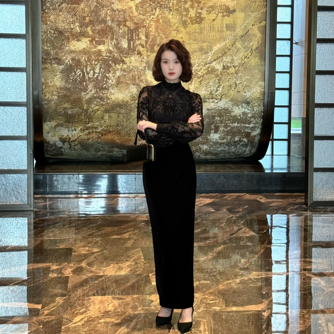 彩彩家【窈窕美人】秋季显瘦遮肉收腰修身黑色款优雅气质连衣裙