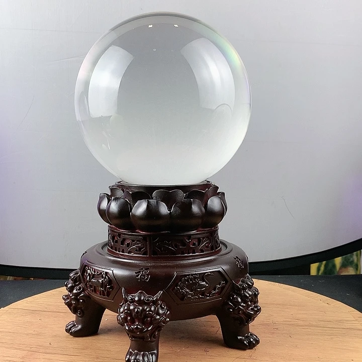 石材白水晶直径20带高档底座