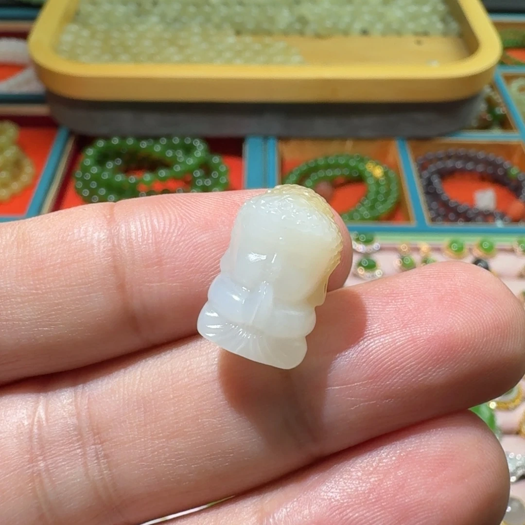 和田玉未镶嵌珠宝奇石糖白弥勒佛