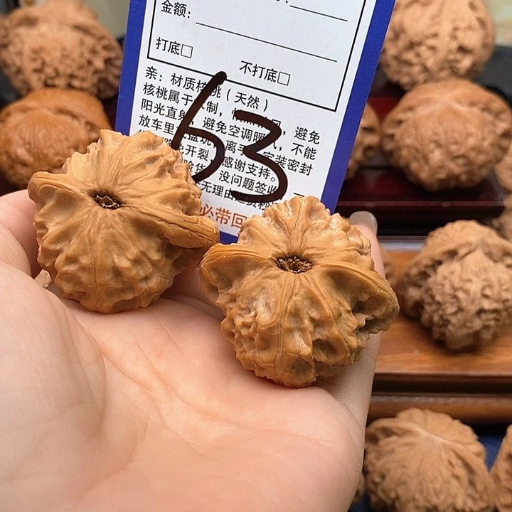 鼎***计吊坠桃核图图狮子头42
