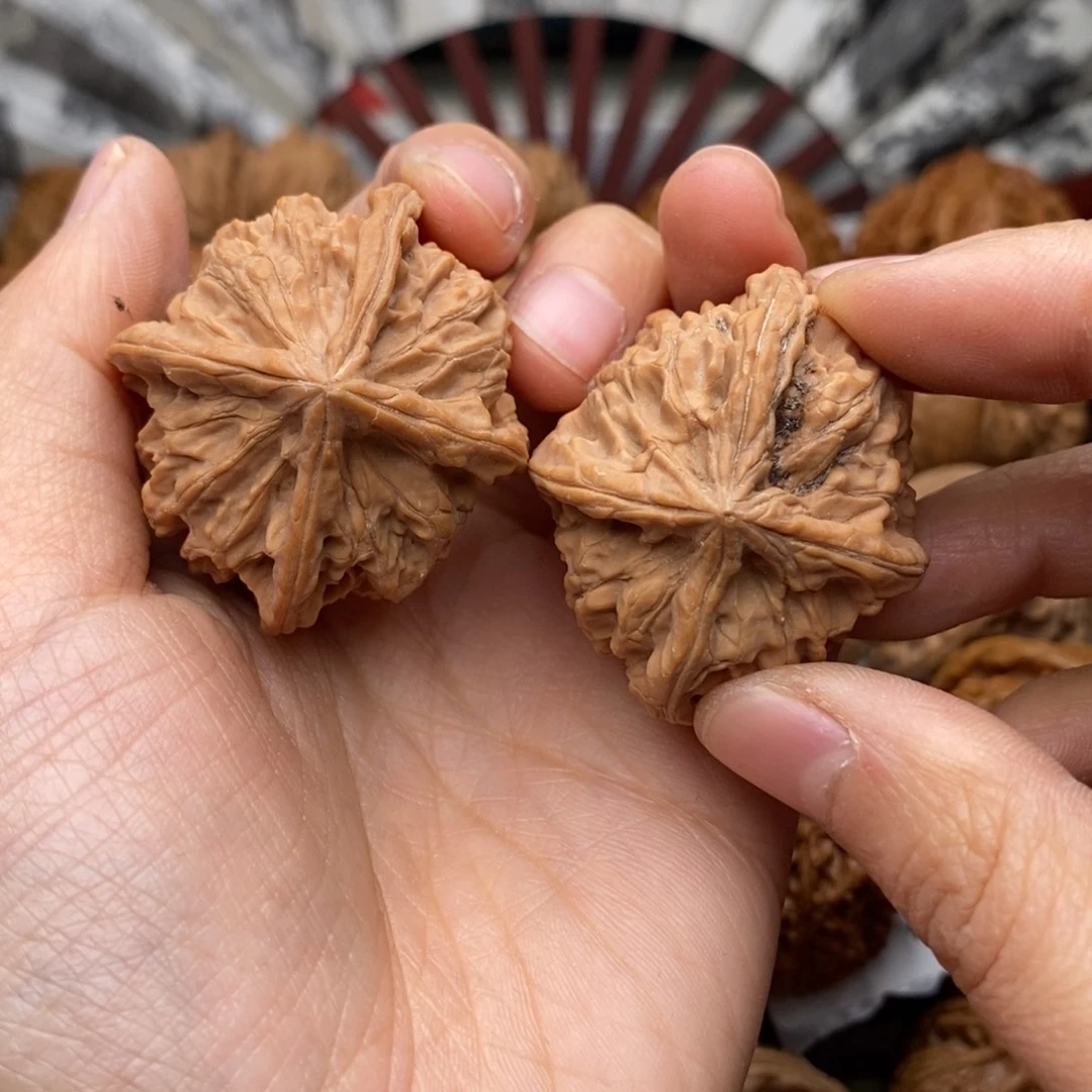 文玩核桃把件749号41全玉玺四棱