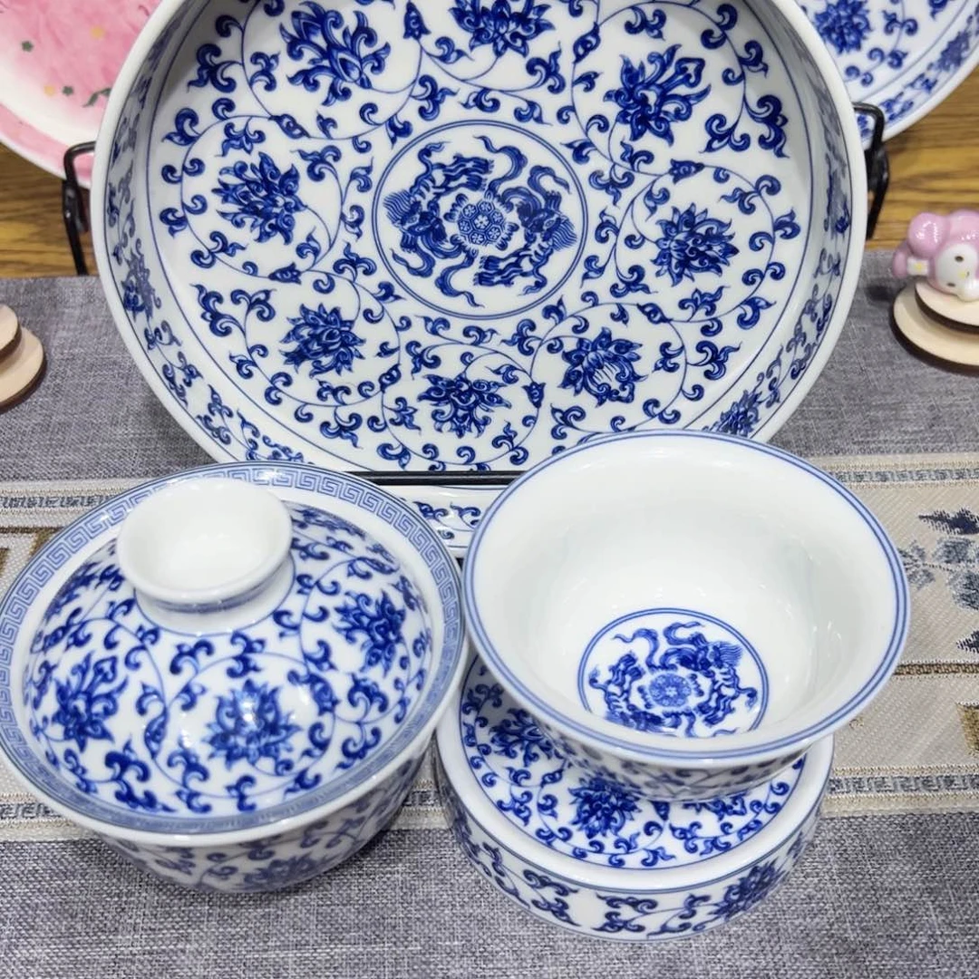 景德镇陶瓷学院副院长等职务工作