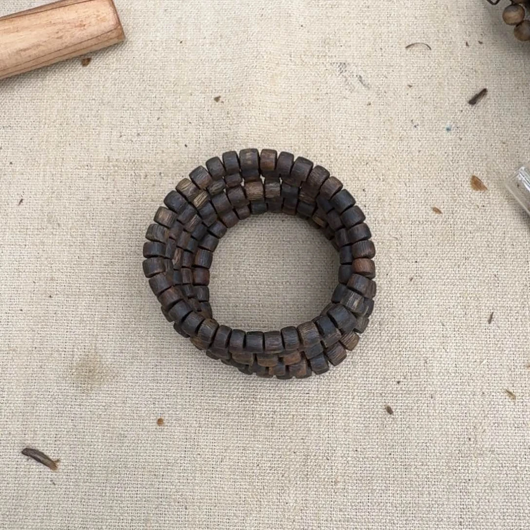 沉香手串绿奇楠沉水单圈约0.6多样性发一条