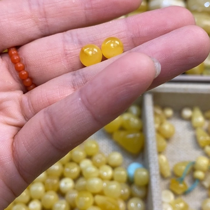 未镶嵌琥珀裸石原矿琥珀蜜蜡配饰