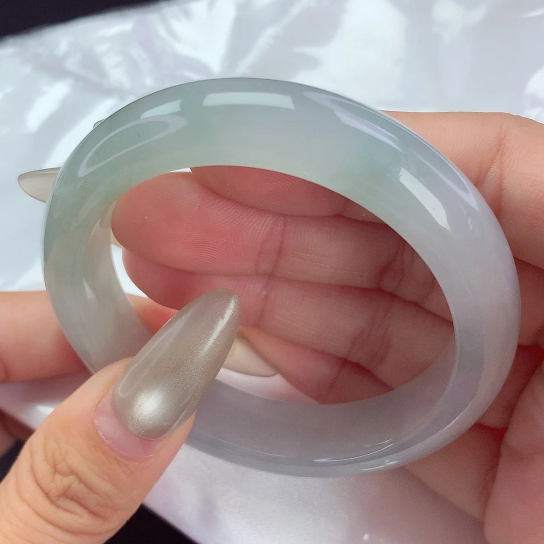 【闪购商品】翡翠手镯未镶嵌a 195999