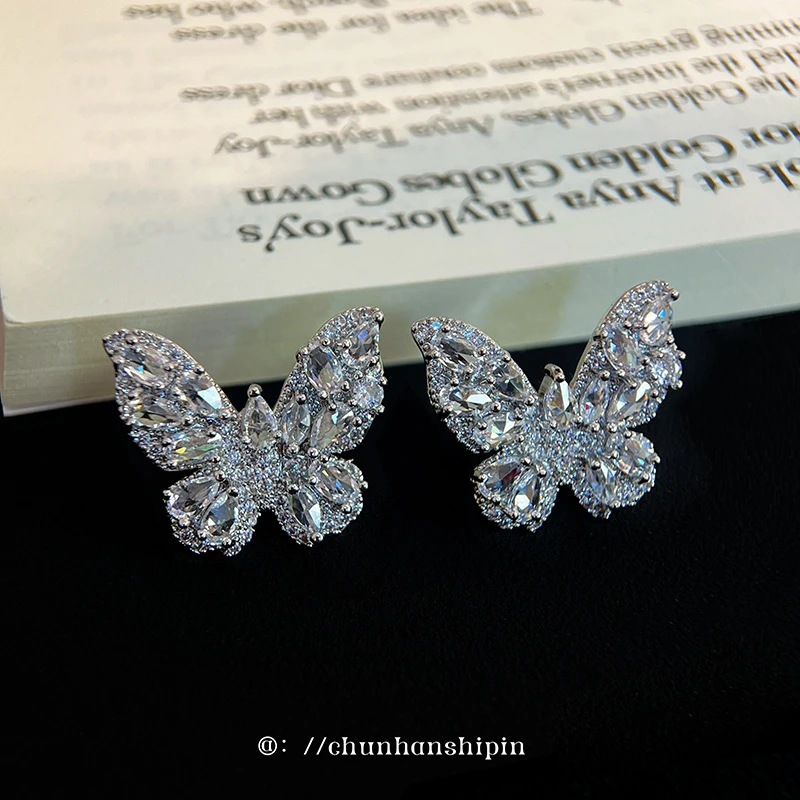 铜合金耳饰  蝴蝶女耳环重工轻奢高级感精灵耳饰