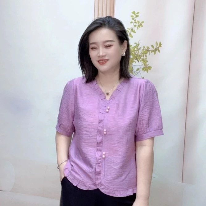 《夏季   新款》夏季时尚简约冰爽棉感花边设计 减龄款百搭上衣