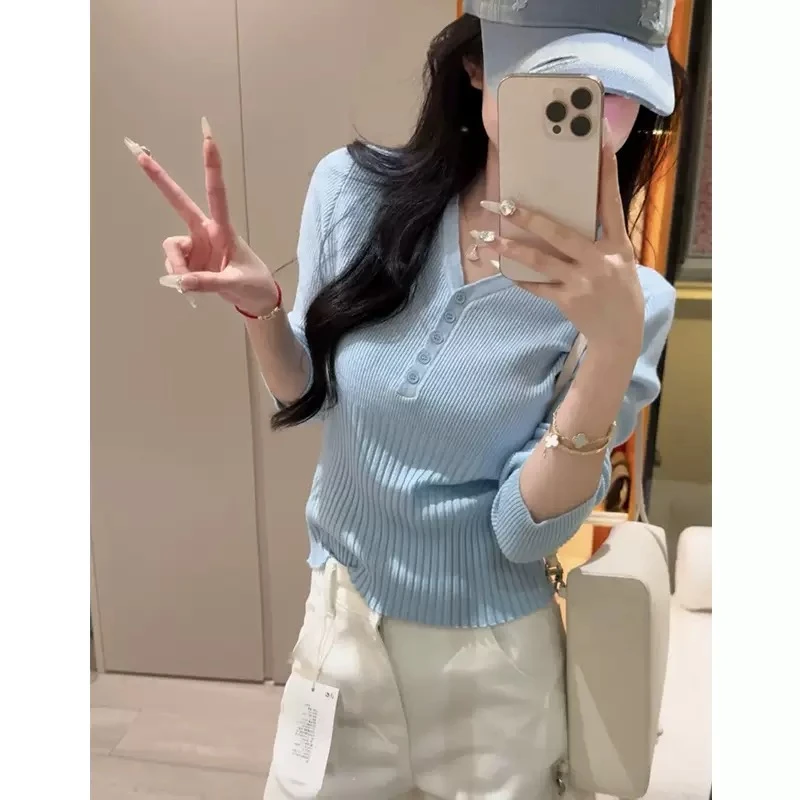 韩版V领半纽扣长袖针织衫女