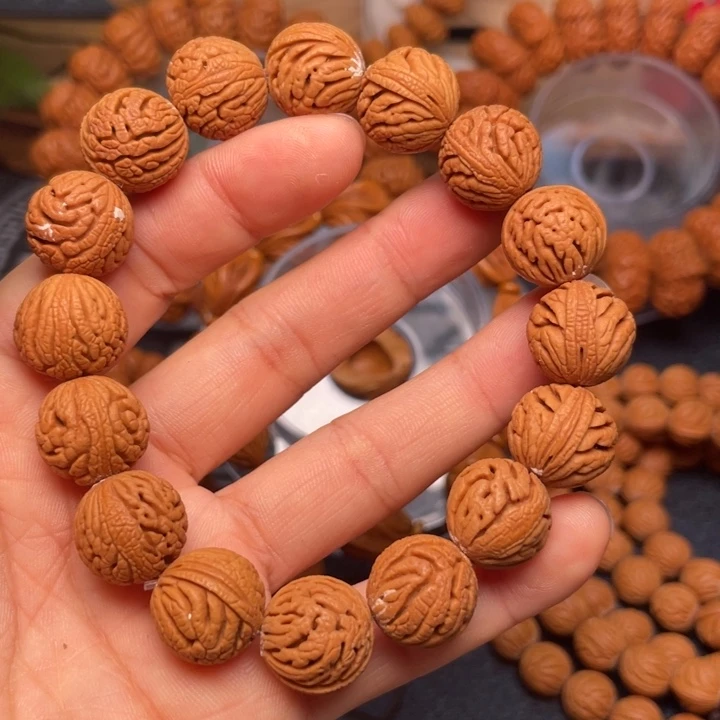 桃核手串龙纹桃核6