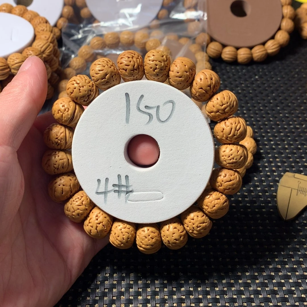 低***贝桃核手串4号链接，
